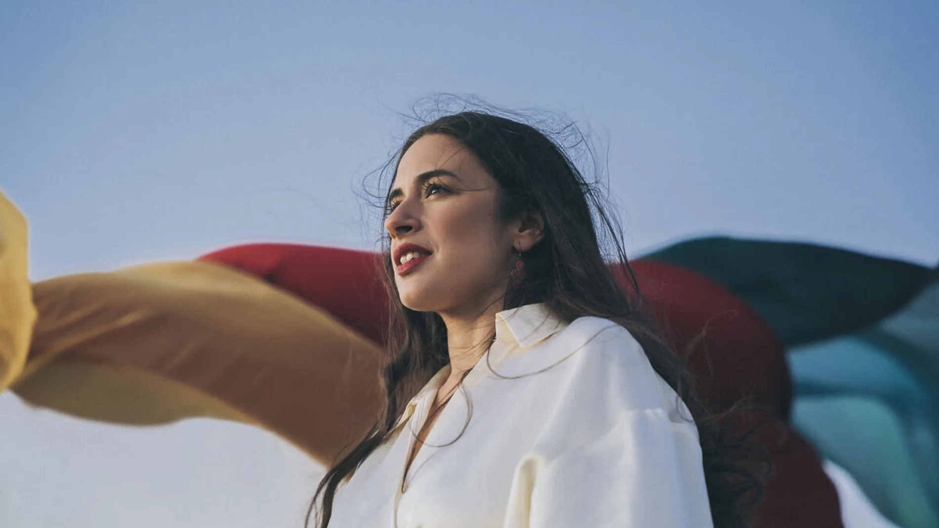 Blanca Paloma en el videoclip de 'Secreto de agua'