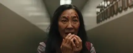 Michelle Yeoh, protagonista de 'Todo a la vez en todas partes'. Michelle Yeoh, protagonista de 'Todo a la vez en todas partes'.