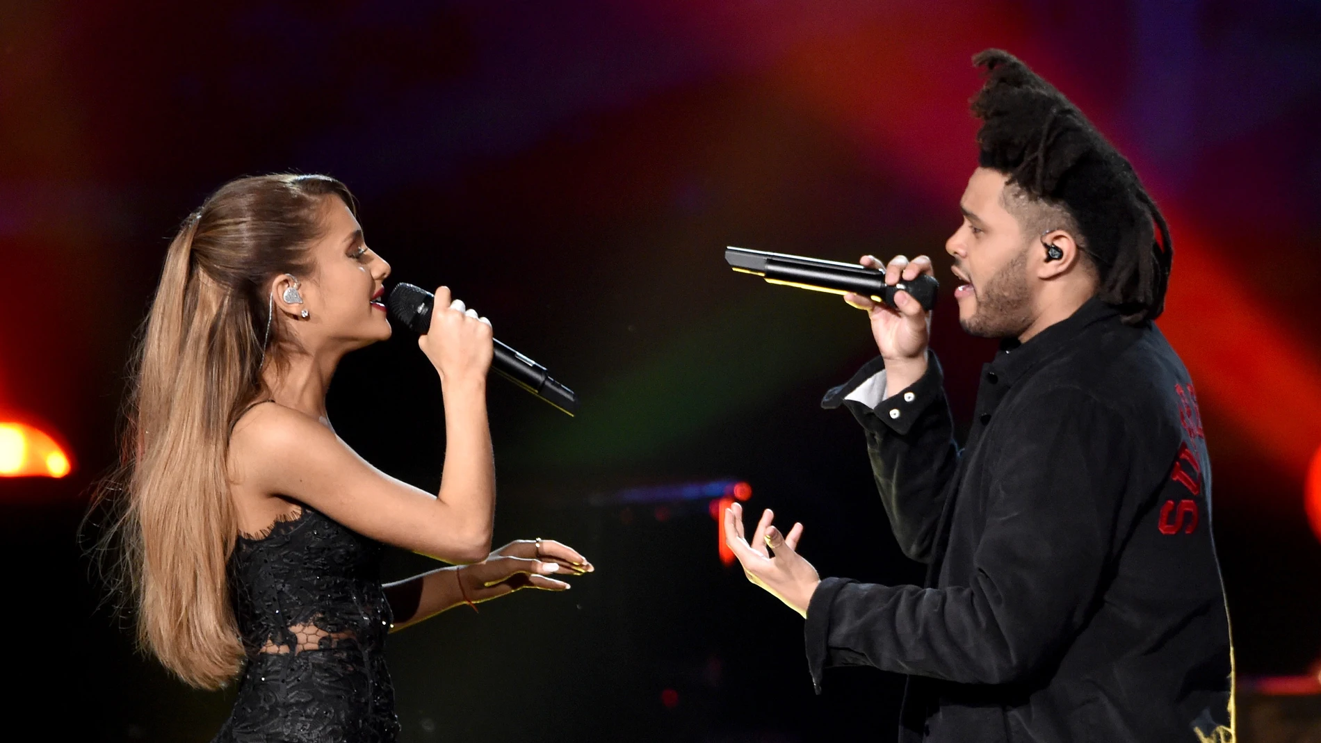 Ariana Grande y The Weeknd 