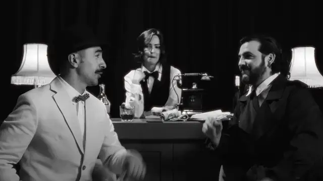 Rayden, Verónica Sánchez y Fran Perea en el vídeo de 'Me sale a cuenta'