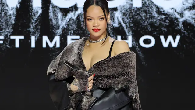 Así se hizo la tierna sesión de fotos de Rihanna junto a su bebé y ASAP Rocky