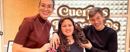Laura Gal&aacute;n visita 'Cuerpos especiales'