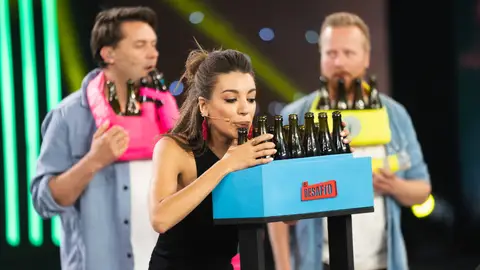 Ana Guerra al son de ‘Wake me up’ interpretada con botellas Ana Guerra al son de ‘Wake me up’ interpretada con botellas