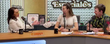 Luz Casal recupera la canción 'Un poco más de amor' de hace 30 años: "Ahora la canto como hastiada" Luz Casal recupera la canción 'Un poco más de amor' de hace 30 años: "Ahora la canto como hastiada"