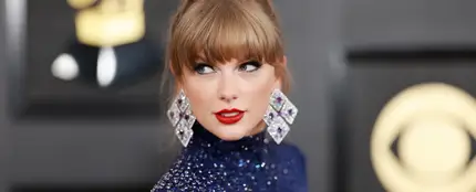 Taylor Swift, en la 65ª edición de los premios Grammy. Taylor Swift, en la 65ª edición de los premios Grammy.