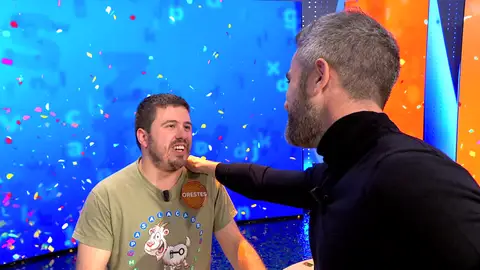 El mensaje de despedida de Orestes al público de ‘Pasapalabra’: “No tengáis pena por mí” El mensaje de despedida de Orestes al público de ‘Pasapalabra’: “No tengáis pena por mí”