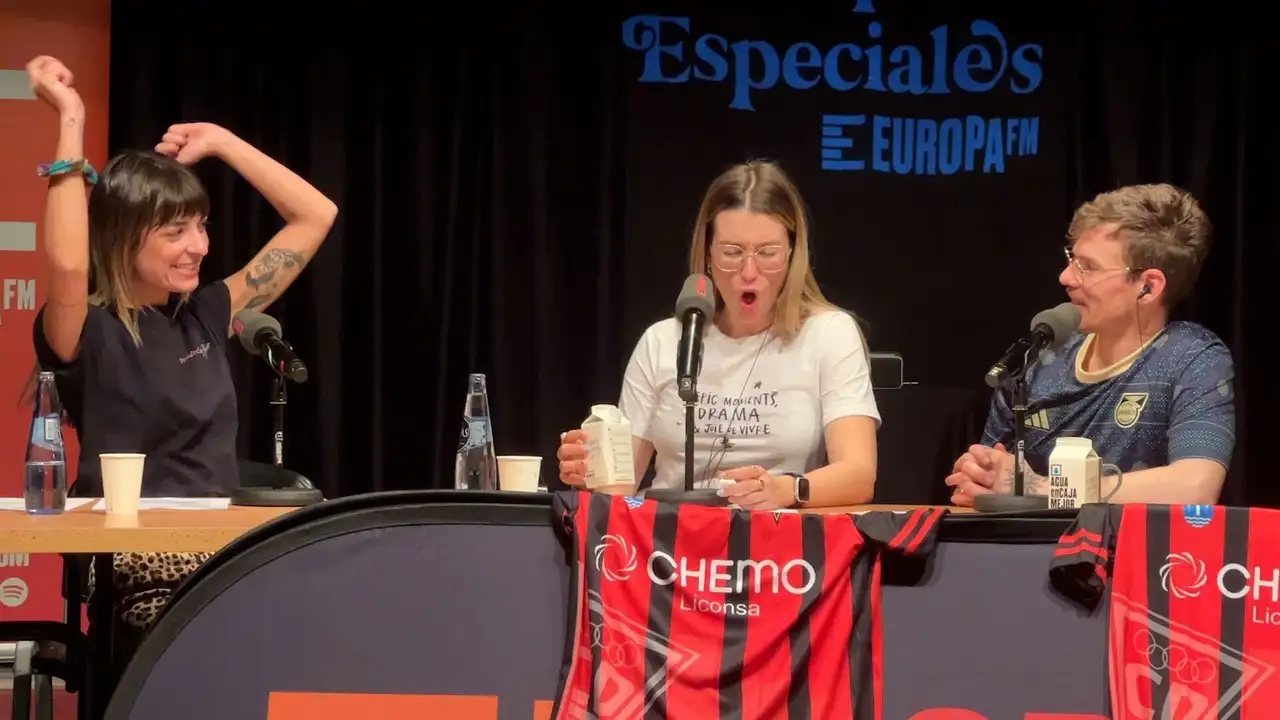 Chica Sobresalto con Eva Soriano e Iggy Rubín en Azuqueca de Henares. Chica Sobresalto con Eva Soriano e Iggy Rubín en Azuqueca de Henares.