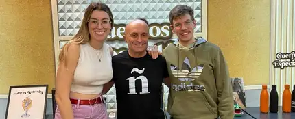 Pepe Viyuela con Eva Soriano e Iggy Rubín en 'Cuerpos especiales' Pepe Viyuela con Eva Soriano e Iggy Rubín en 'Cuerpos especiales'