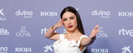 Blanca Paloma en los Goya vestida por Rubén Hernández