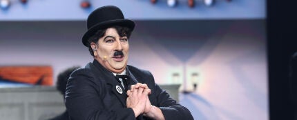 El genial homenaje de Agustín Jiménez a Charles Chaplin con ‘Nonsense song’ 