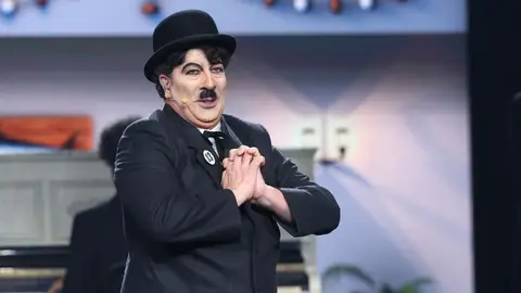 El genial homenaje de Agustín Jiménez a Charles Chaplin con ‘Nonsense song’ El genial homenaje de Agustín Jiménez a Charles Chaplin con ‘Nonsense song’