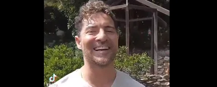 David Bisbal bromea con su saludo "cómo están los máquinas" David Bisbal bromea con su saludo "cómo están los máquinas"