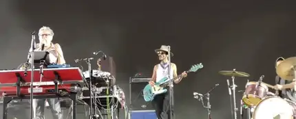Leiva e Iván Ferreiro cantan 'El pensamiento circular' Leiva e Iván Ferreiro cantan 'El pensamiento circular'