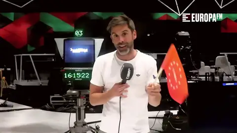 José Yélamo: "Ursula, Europa FM lleva 27 años pinchando la mejor música para los europeos que pasan por España" José Yélamo: "Ursula, Europa FM lleva 27 años pinchando la mejor música para los europeos que pasan por España"