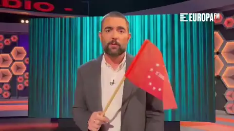 Dani Mateo tira de su habitual descaro: "Ursula, está feo pedirte esto pero lo voy a hacer" Dani Mateo tira de su habitual descaro: "Ursula, está feo pedirte esto pero lo voy a hacer"