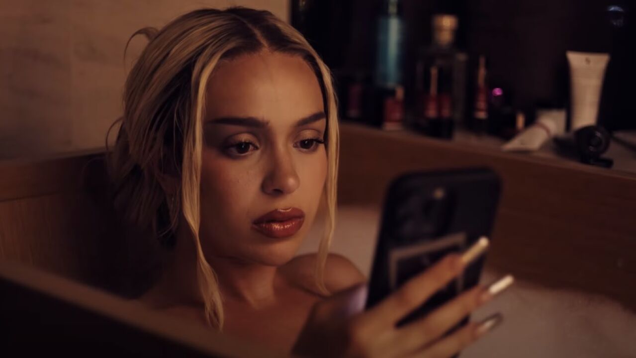 Así suena 'El Sol Me Da', la canción de Bad Gyal para el anuncio de