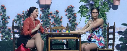 El asombroso parecido de Anne Igartiburu con María Pelàe El asombroso parecido de Anne Igartiburu con María Pelàe