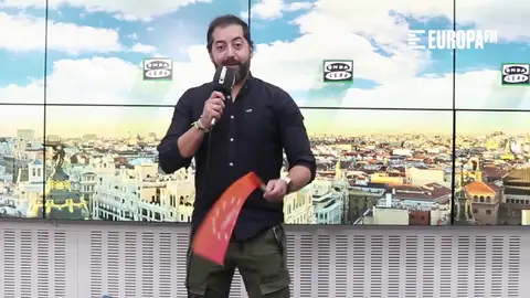 Aitor Gómez: "Ursula, nos tienes que echar una mano, tú eres la que manda" Aitor Gómez: "Ursula, nos tienes que echar una mano, tú eres la que manda"