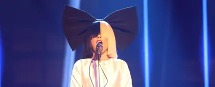 Miriam Rodríguez, intensa como Sia en la fascinante puesta en escena de ‘Alive’ Miriam Rodríguez, intensa como Sia en la fascinante puesta en escena de ‘Alive’
