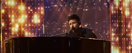 Pablo López revoluciona el plató con su actuación de ‘Quasi’ en la Gran Final de ‘La Voz Kids’ Pablo López revoluciona el plató con su actuación de ‘Quasi’ en la Gran Final de ‘La Voz Kids’