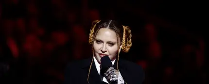 Madonna, durante su discurso en la 65 gala de los Premios Grammy en Los Angeles, California, en 2023. Madonna, durante su discurso en la 65 gala de los Premios Grammy en Los Angeles, California, en 2023.