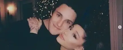 Ariana Grande y Dalton Gomez Ariana Grande y Dalton Gomez