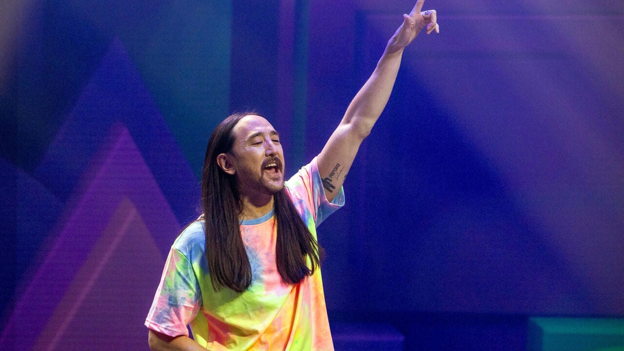 Rocío Dúrcal llega a Tomorrowland: Steve Aoki pincha 'La Gata bajo la