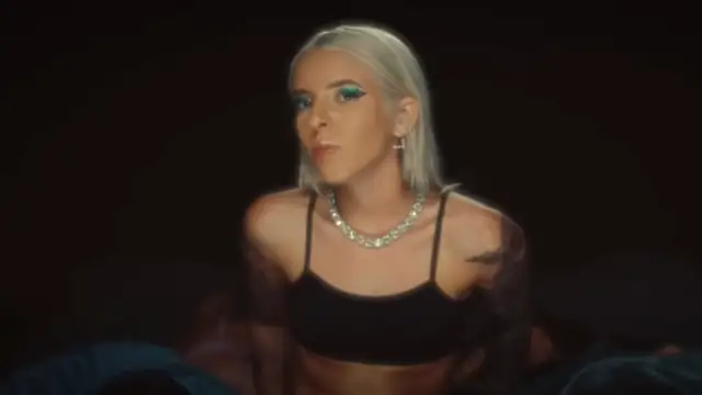 Young Miko: por qué se llama así, su sexualidad en sus canciones, su pareja y su carrera musical