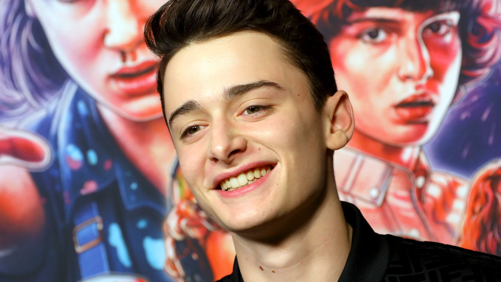 Noah Schnapp en el estreno de la tercera temporada de 'Stranger Things' en el teatro Linwood Dunn, en Hollywood, en 2019 Noah Schnapp en el estreno de la tercera temporada de 'Stranger Things' en el teatro Linwood Dunn, en Hollywood, en 2019