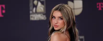 La nueva etapa de Lola Índigo como Mimi: el videoclip con Dellafuente La nueva etapa de Lola Índigo como Mimi: el videoclip con Dellafuente