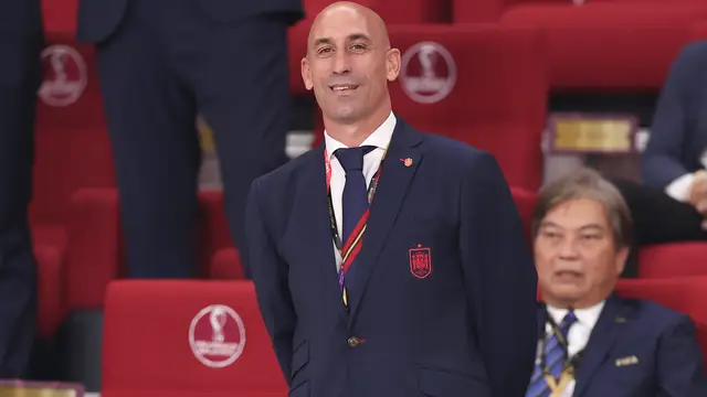 La FIFA suspende a Luis Rubiales y le prohíbe contactar de ninguna manera con Jenni Hermoso