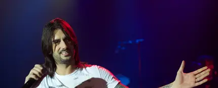 Melendi celebrará sus 20 años de carrera en una gira por solo 10 ciudades. Melendi celebrará sus 20 años de carrera en una gira por solo 10 ciudades.