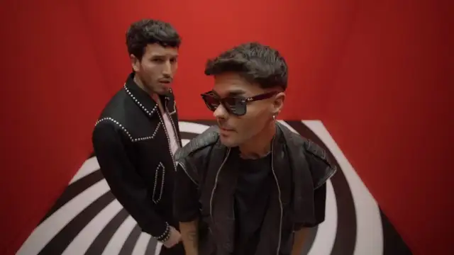 Sebastián Yatra y Abraham Mateo en 'Xq sigues pasando?'