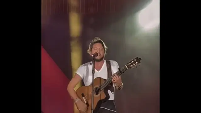 Manuel Carrasco canta 'Se acabó' de María Jiménez
