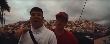 Quevedo y Saiko, en el videoclip de Jordan 1. Quevedo y Saiko, en el videoclip de Jordan 1.
