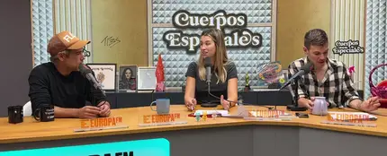 Unax Ugalde recuerda sus inicios en la radio y una tórrida anécdota de rodaje con Julian Moore Unax Ugalde recuerda sus inicios en la radio y una tórrida anécdota de rodaje con Julian Moore