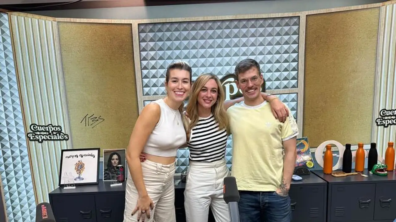 Marta Hazas con Eva Soriano e Iggy Rubín en 'Cuerpos especiales'. Marta Hazas con Eva Soriano e Iggy Rubín en 'Cuerpos especiales'.