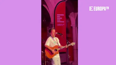 DePol canta 'Por qué te vas' de Jeanette DePol canta 'Por qué te vas' de Jeanette