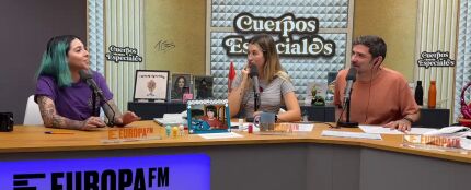 Celia Becks presenta su disco 'Ve a terapia' y denuncia la estafa de una escuela de producción Celia Becks presenta su disco 'Ve a terapia' y denuncia la estafa de una escuela de producción