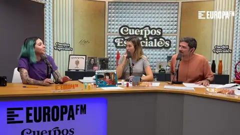 Celia Becks presenta su disco 'Ve a terapia' y denuncia la estafa de una escuela de producción  Celia Becks presenta su disco 'Ve a terapia' y denuncia la estafa de una escuela de producción