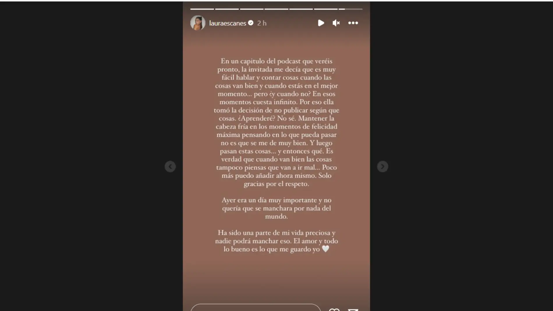 Storie en la cuenta de Instagram Laura Escanes.