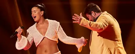¡Menudo regalo! Antonio Orozco canta junto a Nathy Peluso Sabor a ti en La Voz ¡Menudo regalo! Antonio Orozco canta junto a Nathy Peluso Sabor a ti en La Voz