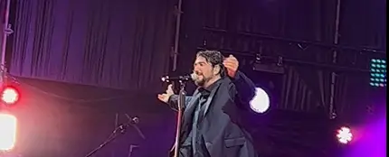Antonio Orozco, en el concierto del 17 de noviembre en Sevilla. Antonio Orozco, en el concierto del 17 de noviembre en Sevilla.