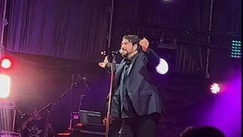 Antonio Orozco, en el concierto del 17 de noviembre en Sevilla. Antonio Orozco, en el concierto del 17 de noviembre en Sevilla.