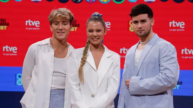 Carlos Marco, Paula Pérez y Charly Weinberg son Mantra