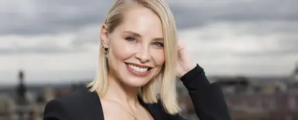 Soraya Arnelas Soraya Arnelas