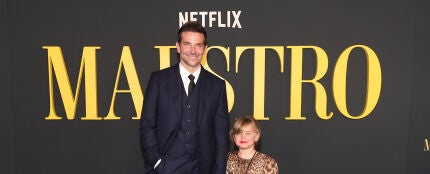 Bradley Cooper y su hija Lea en la premiere de &#39;Maestro&#39;, en Los Angeles, el pasado 12 de diciembre de 2023.