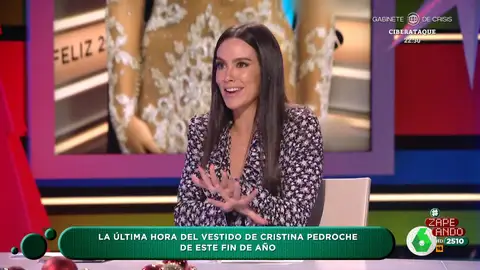 Cristina Pedroche desvela que su vestido para las Campanadas lleva pilas: "Hay cosas que se mueven" Cristina Pedroche desvela que su vestido para las Campanadas lleva pilas: "Hay cosas que se mueven"