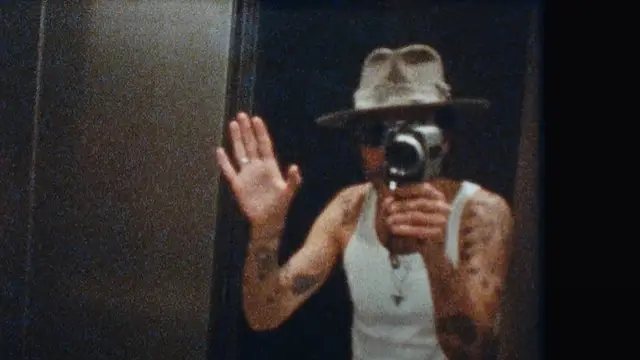 Leiva estrena su vídeo más íntimo (y vintage) para su nueva canción 'Sashimi'