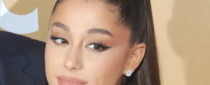 La cantante, actriz y empresaria estadounidense Ariana Grande. La cantante, actriz y empresaria estadounidense Ariana Grande.